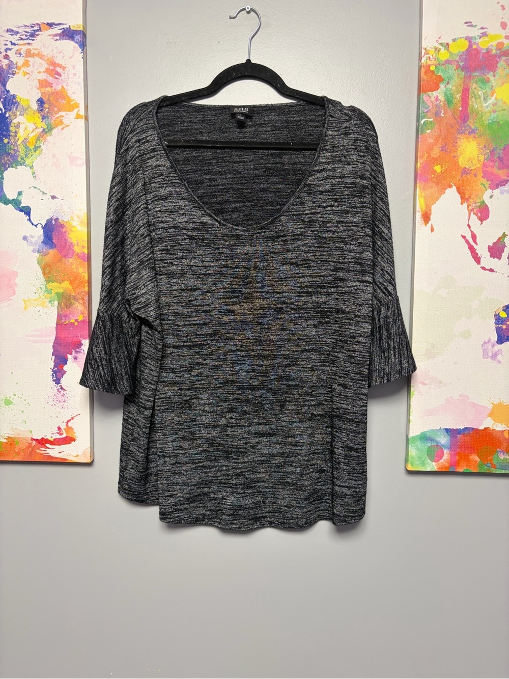 a.n.a Gray Heather V-Neck Long Sleeve Top